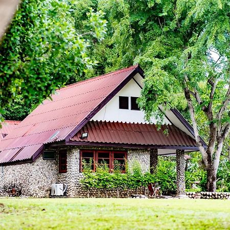 Nan Waterside Hong Bon Nern Bed & Breakfast Exterior foto