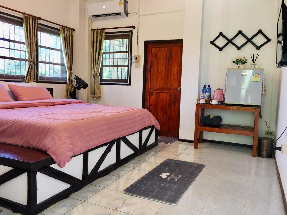 Nan Waterside Hong Bon Nern Bed & Breakfast Exterior foto