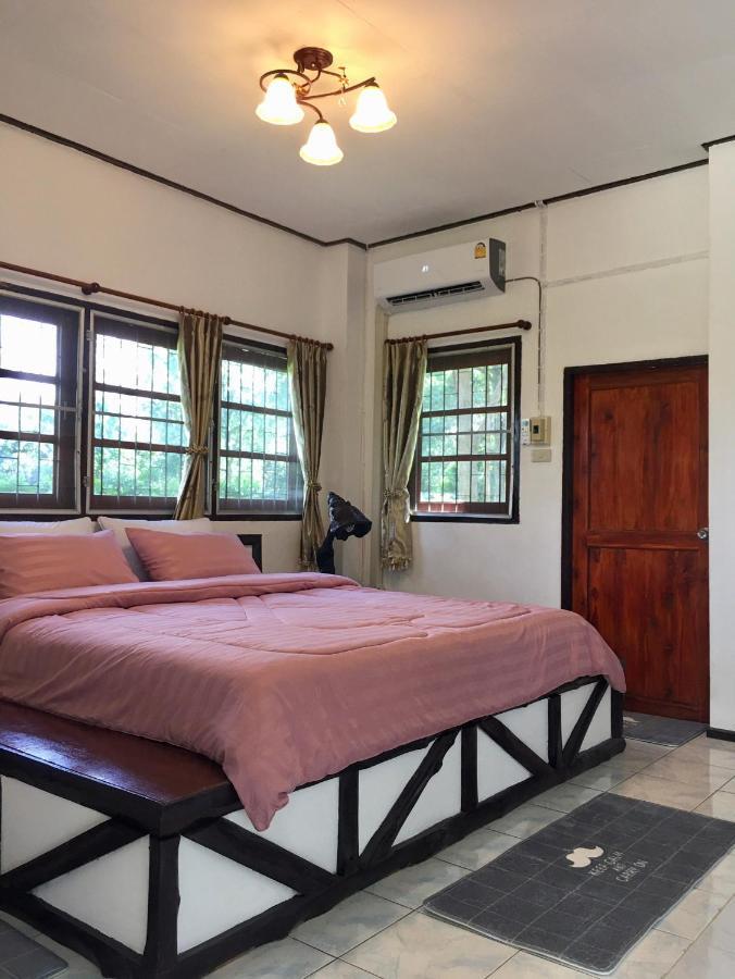 Nan Waterside Hong Bon Nern Bed & Breakfast Exterior foto