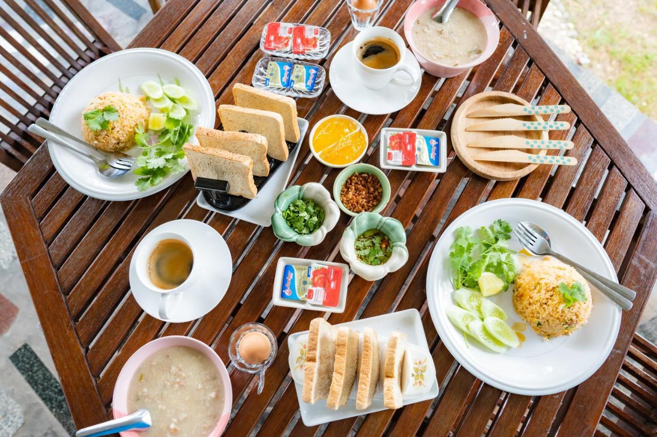 Nan Waterside Hong Bon Nern Bed & Breakfast Exterior foto