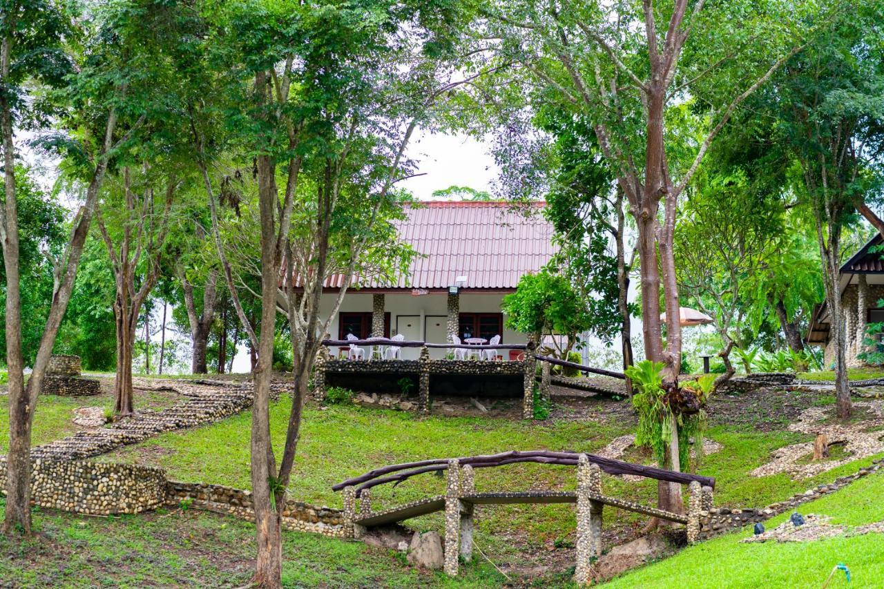 Nan Waterside Hong Bon Nern Bed & Breakfast Exterior foto