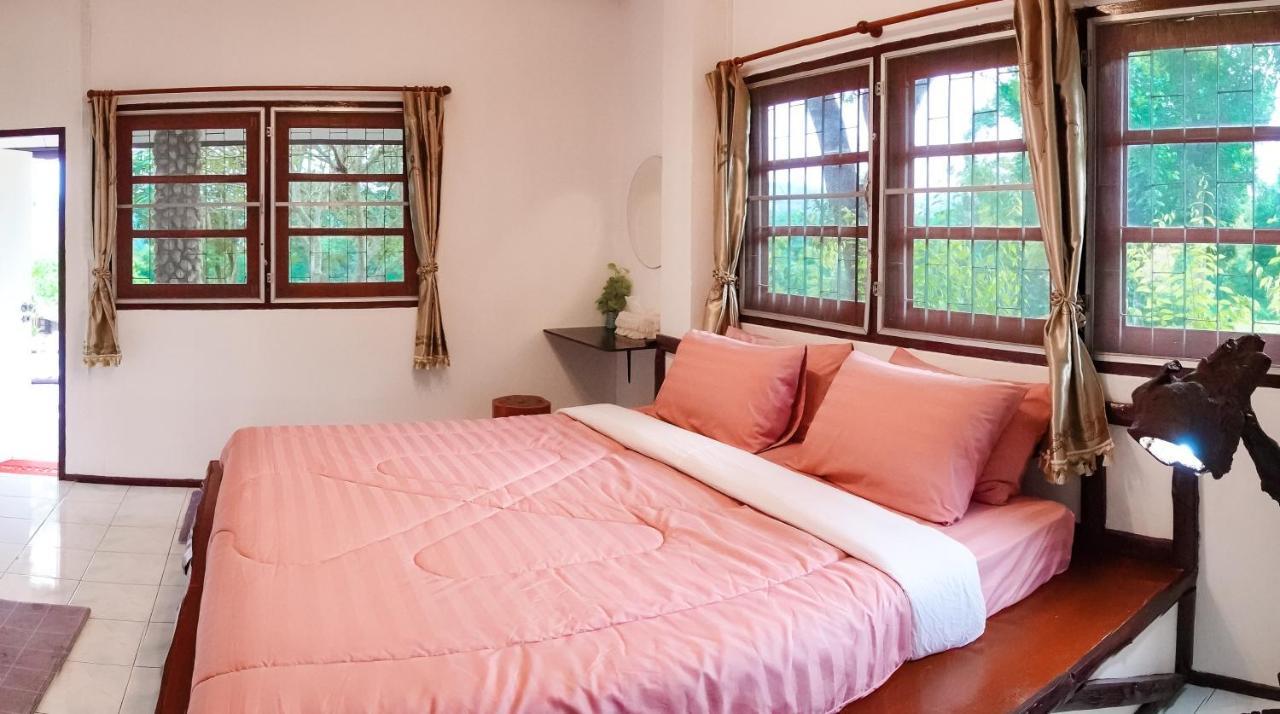 Nan Waterside Hong Bon Nern Bed & Breakfast Exterior foto
